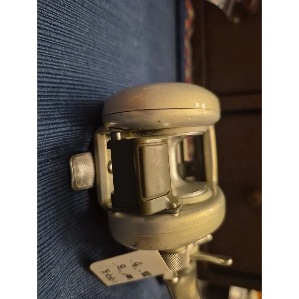 SHIMANO CHRONARCH BANTAM 100 Fishing Reel